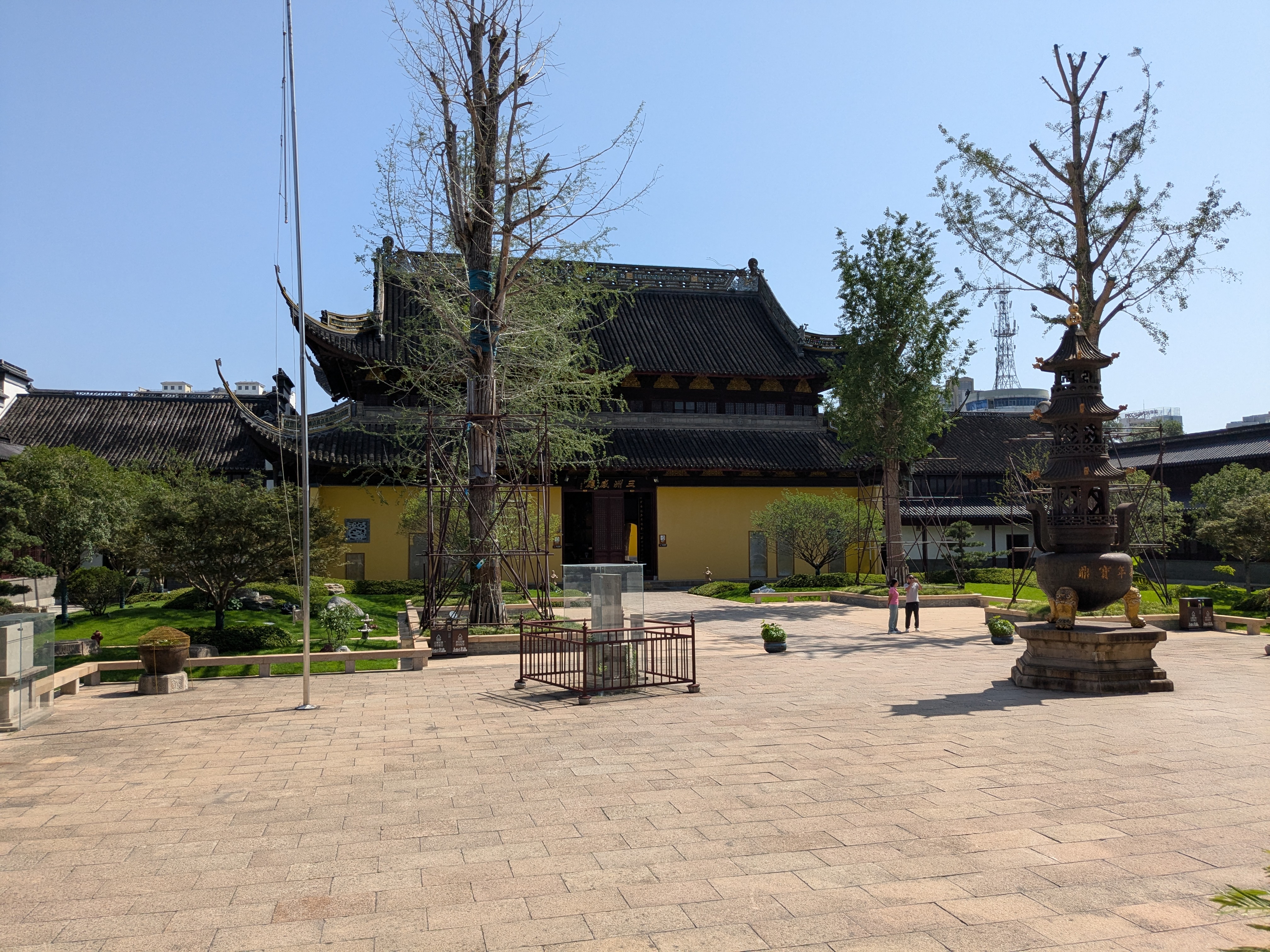 A building in the Tianning Temple in Changzhou, China